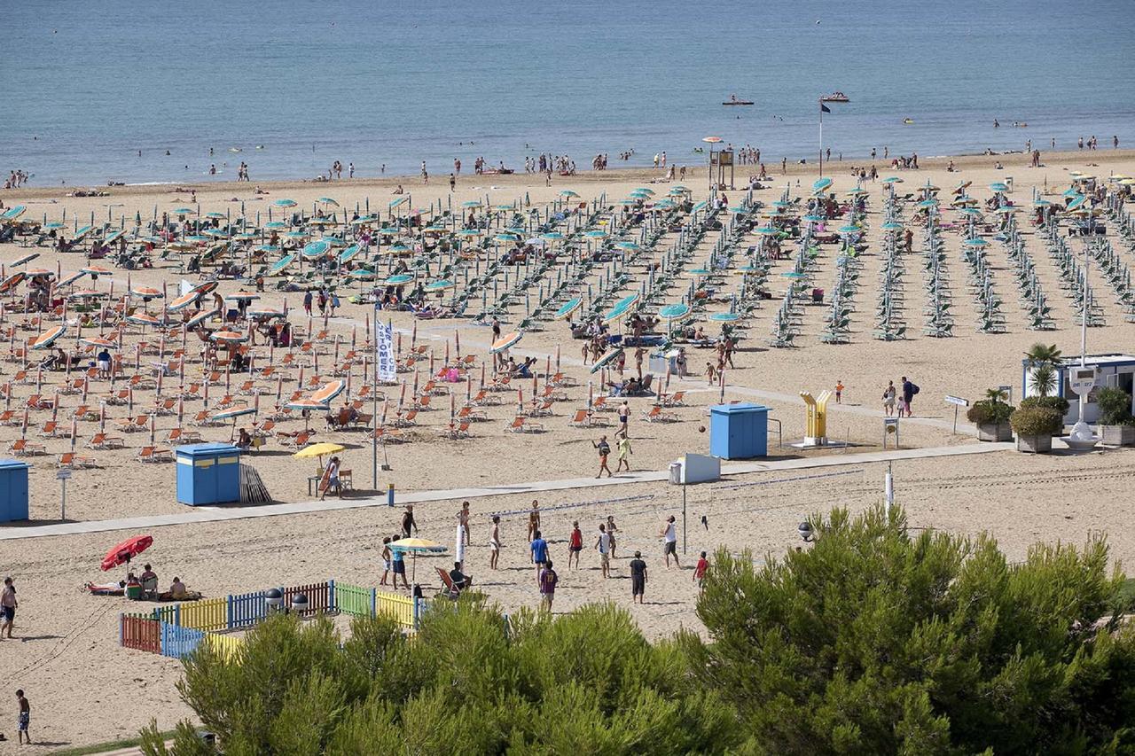 Isolabella - Appartamenti Bibione Bagian luar foto