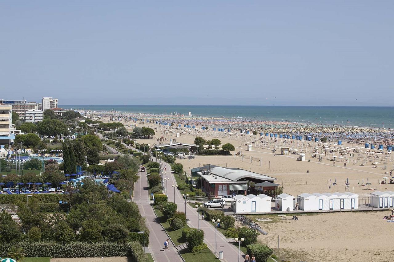 Isolabella - Appartamenti Bibione Bagian luar foto