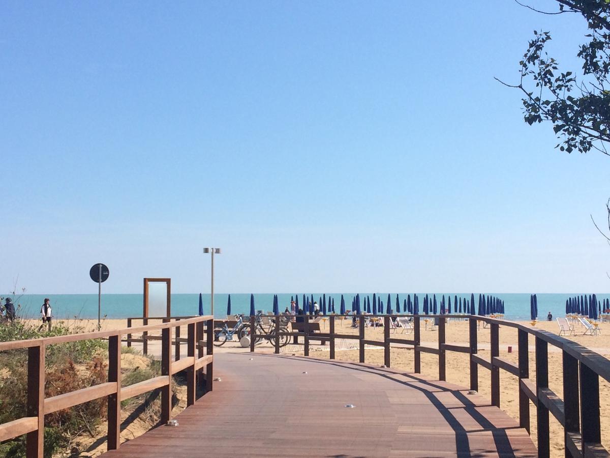 Isolabella - Appartamenti Bibione Bagian luar foto